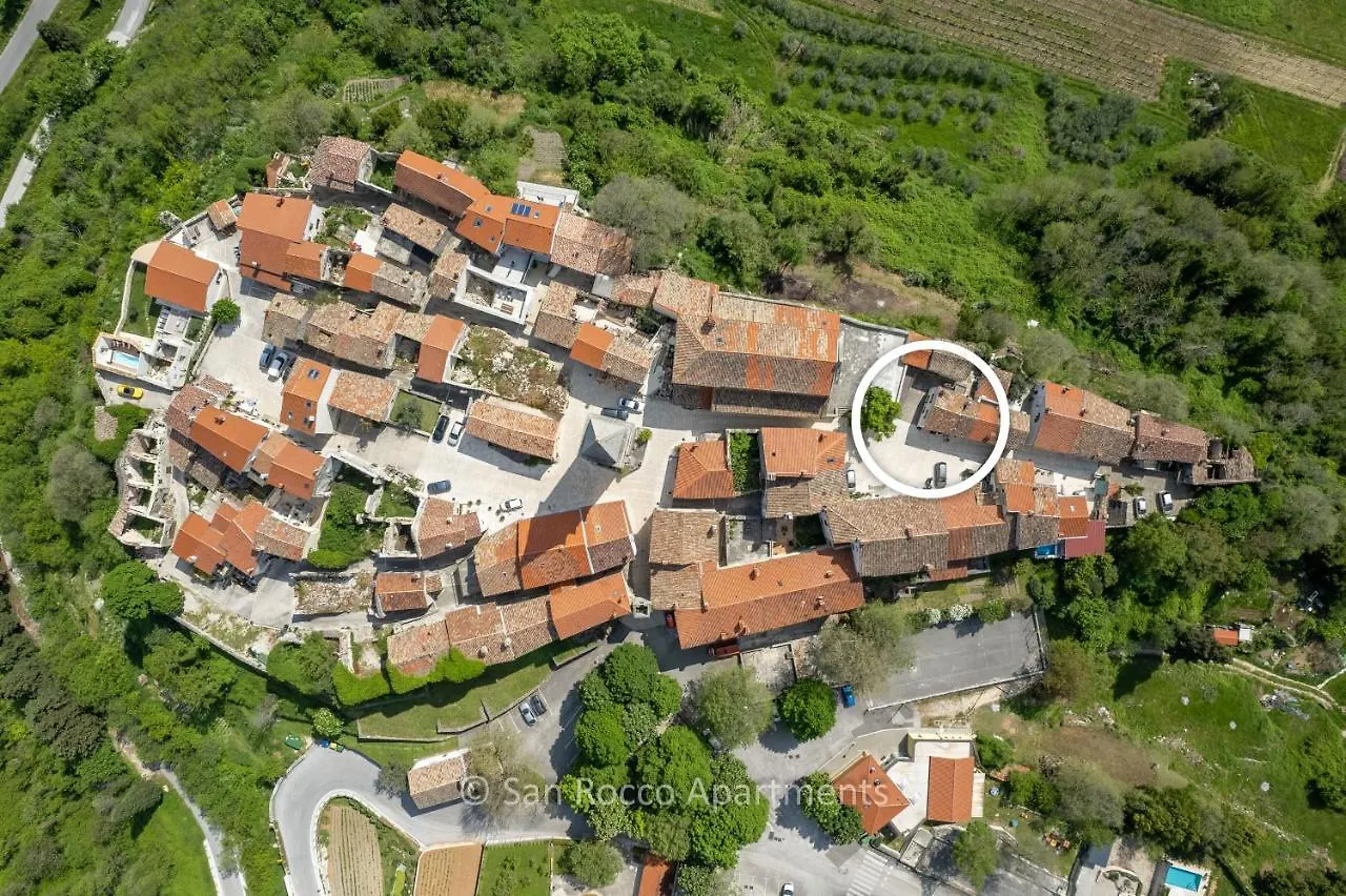 Adorable Apartment San Rocco 2 Pićan 0*,